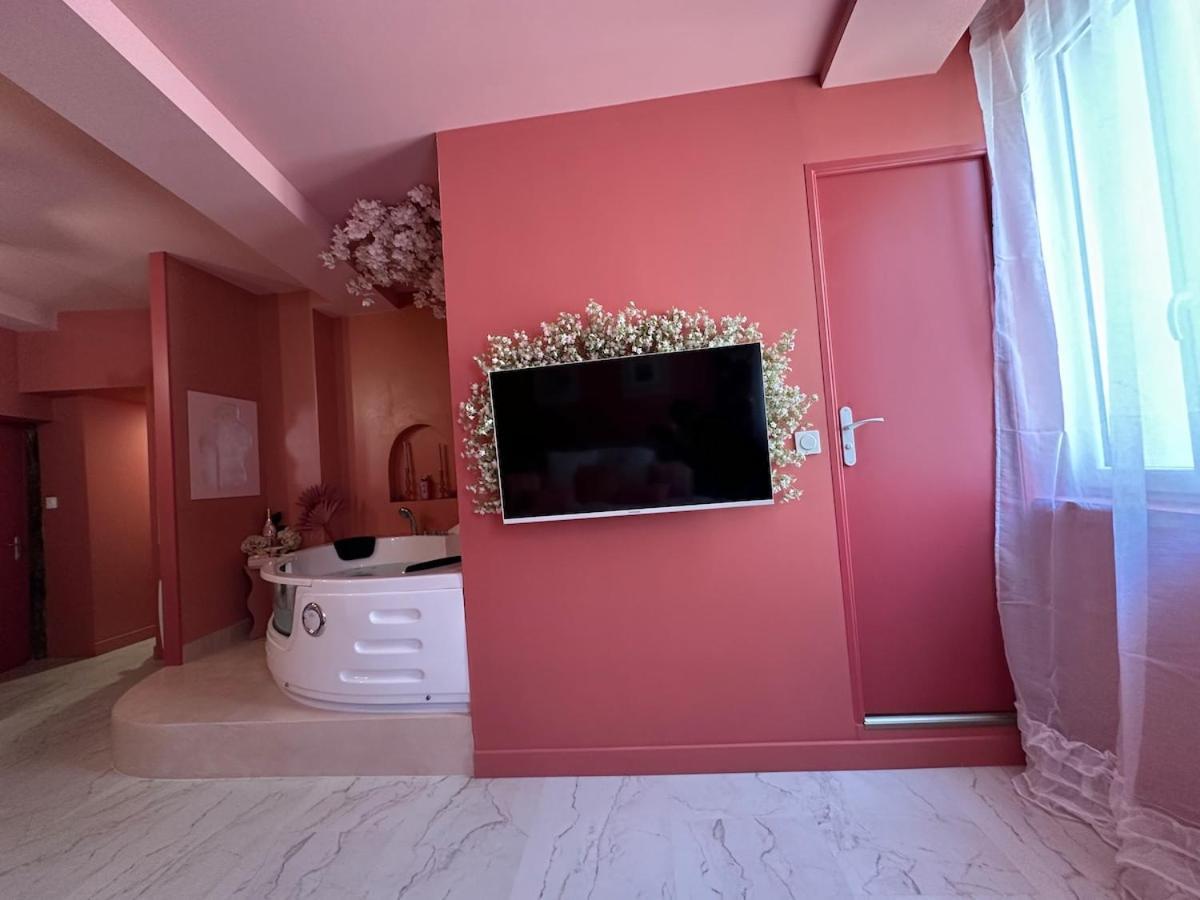 Le Love-room, Jacuzzi, Hyper-centre Mâcon